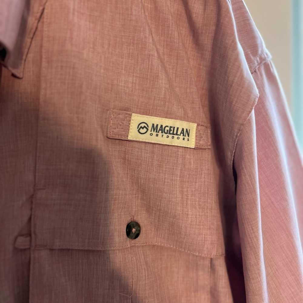 Button up - Picture 2 of 4
